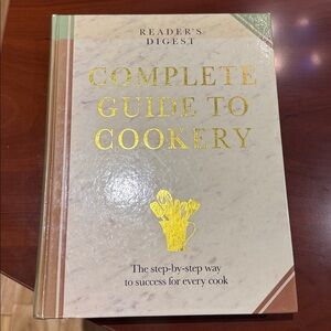 Vintage Reader's Digest Culinary Handbook - Cream and Gold